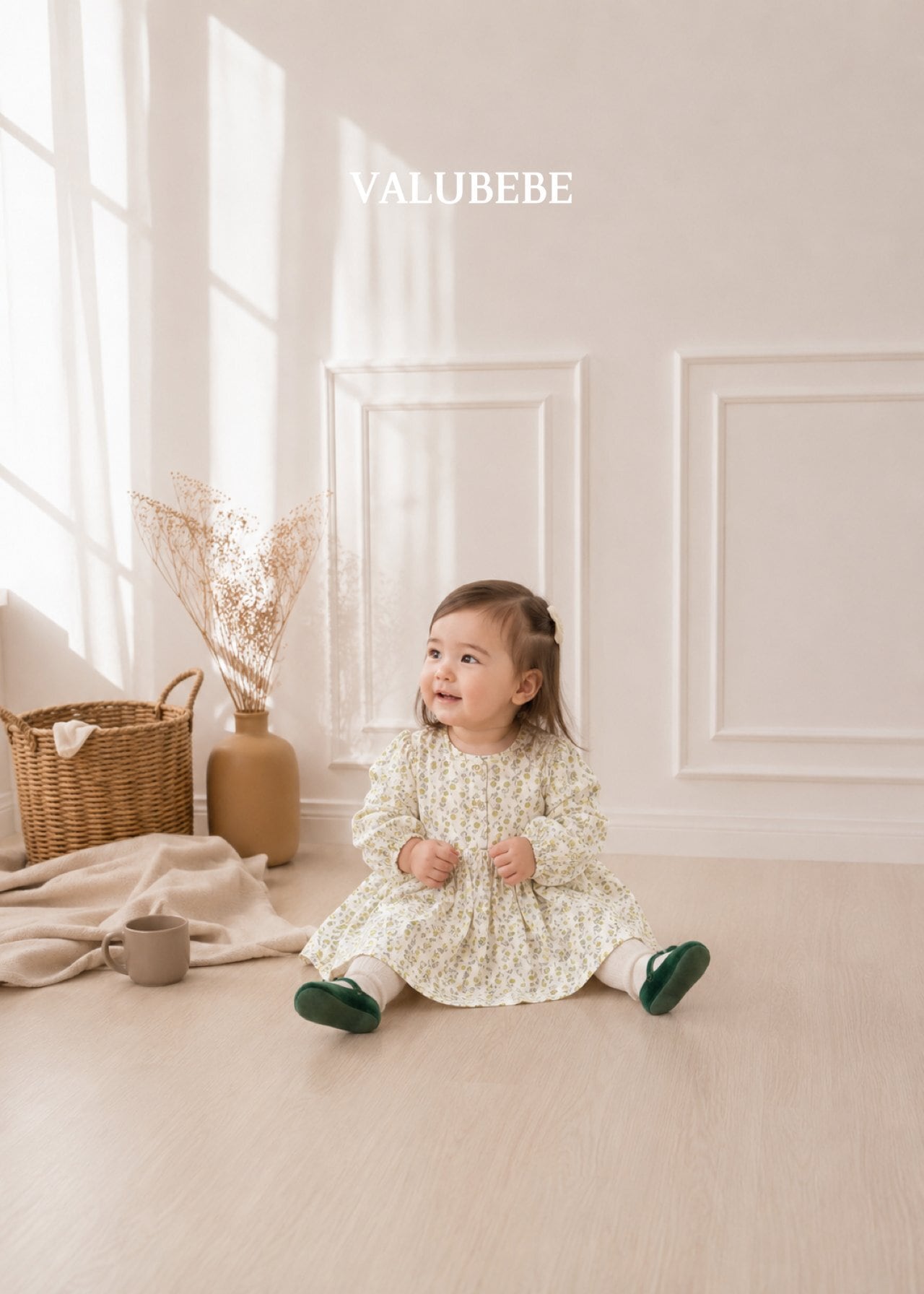 送料無料【予約】/ 花柄スクエアワンピース / valubebe