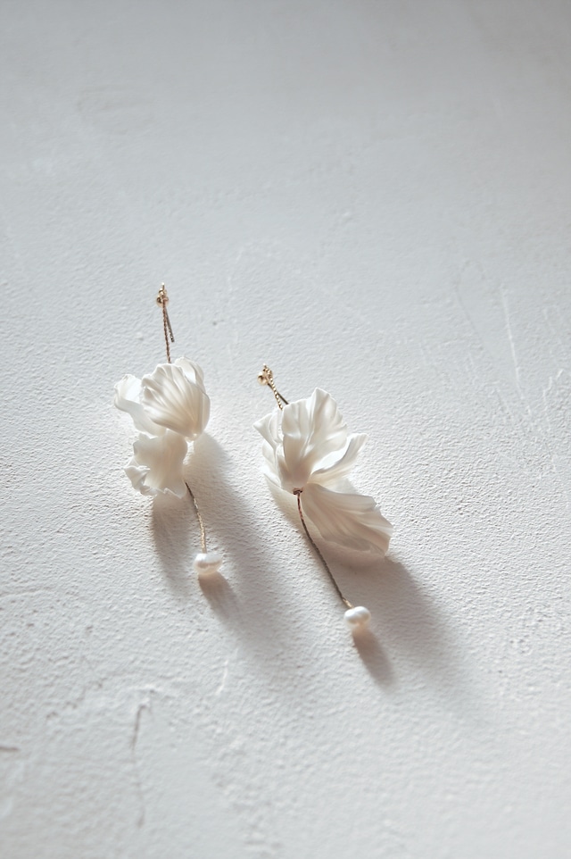 Swan Earrings