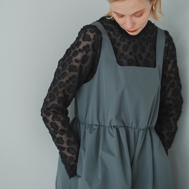 ジャガードシアートップス（ブラック）