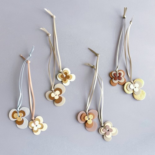 【各1点商品チャーム】パンジー&クローバー バッグチャーム