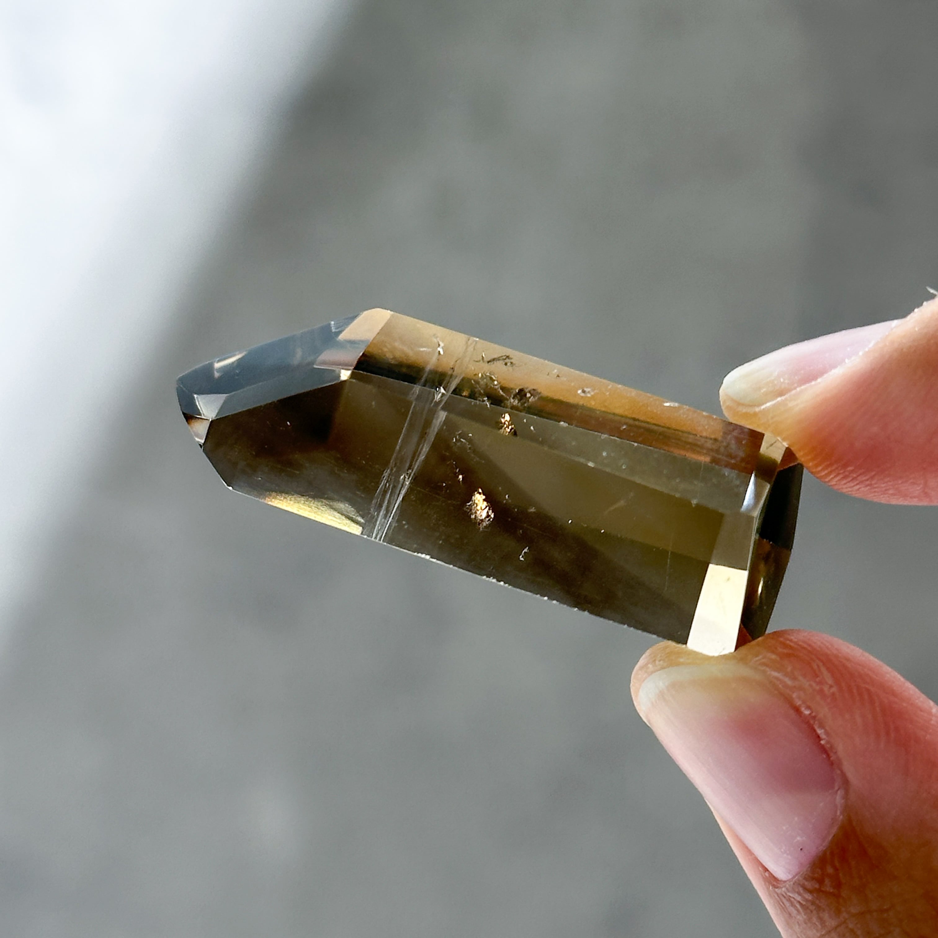 ファントム◎シトリン（黄水晶） タワー 61◇ Citrine ◇ 天然石・鉱物