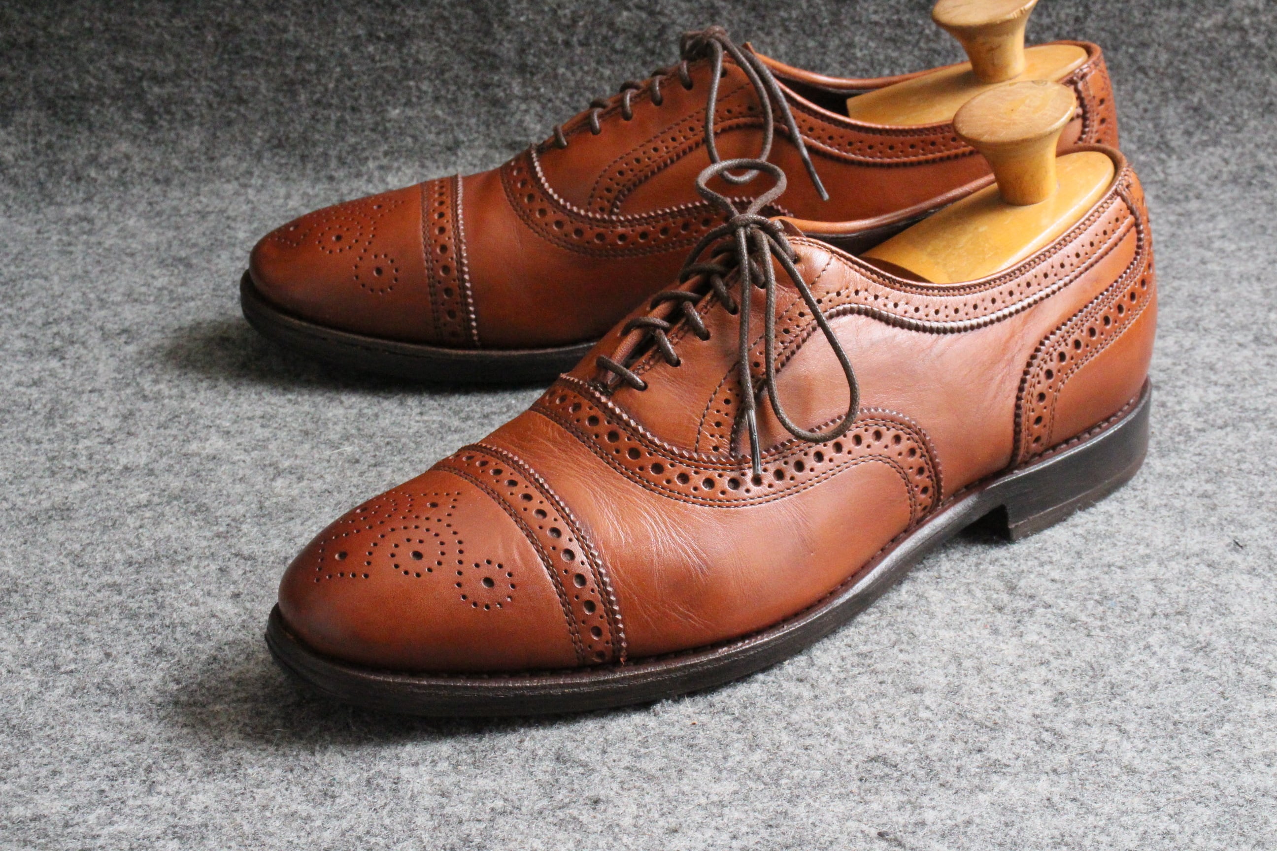 SUPER 8 SHOES