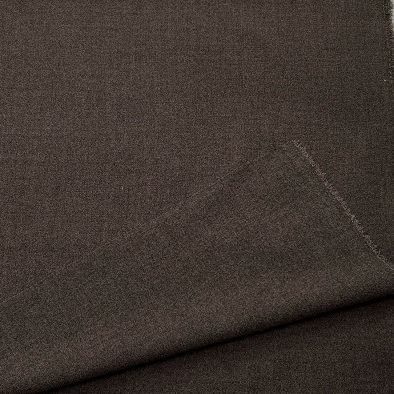 ★AM274◆2.3m◆インポート◆ラスト1点!ウールポリエステル混シボ加工弱ストレッチ生地◆オリーブブラウン系