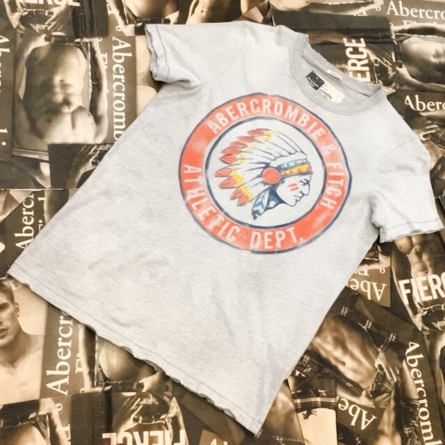 Abercrombie&Fitch　MENS　プリントＴシャツ　Ｍサイズ