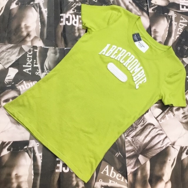 Abercrombie＆Fitch　WOMEN　Ｔシャツ　Ｍサイズ