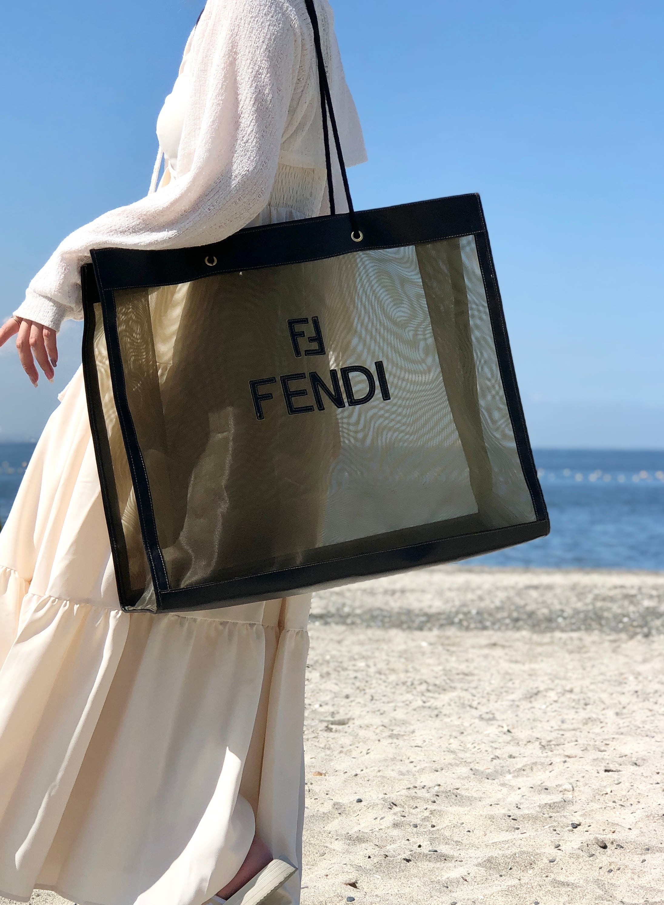FENDI フェンディ ロゴ レザー×ナイロン メッシュ A4 スクエア