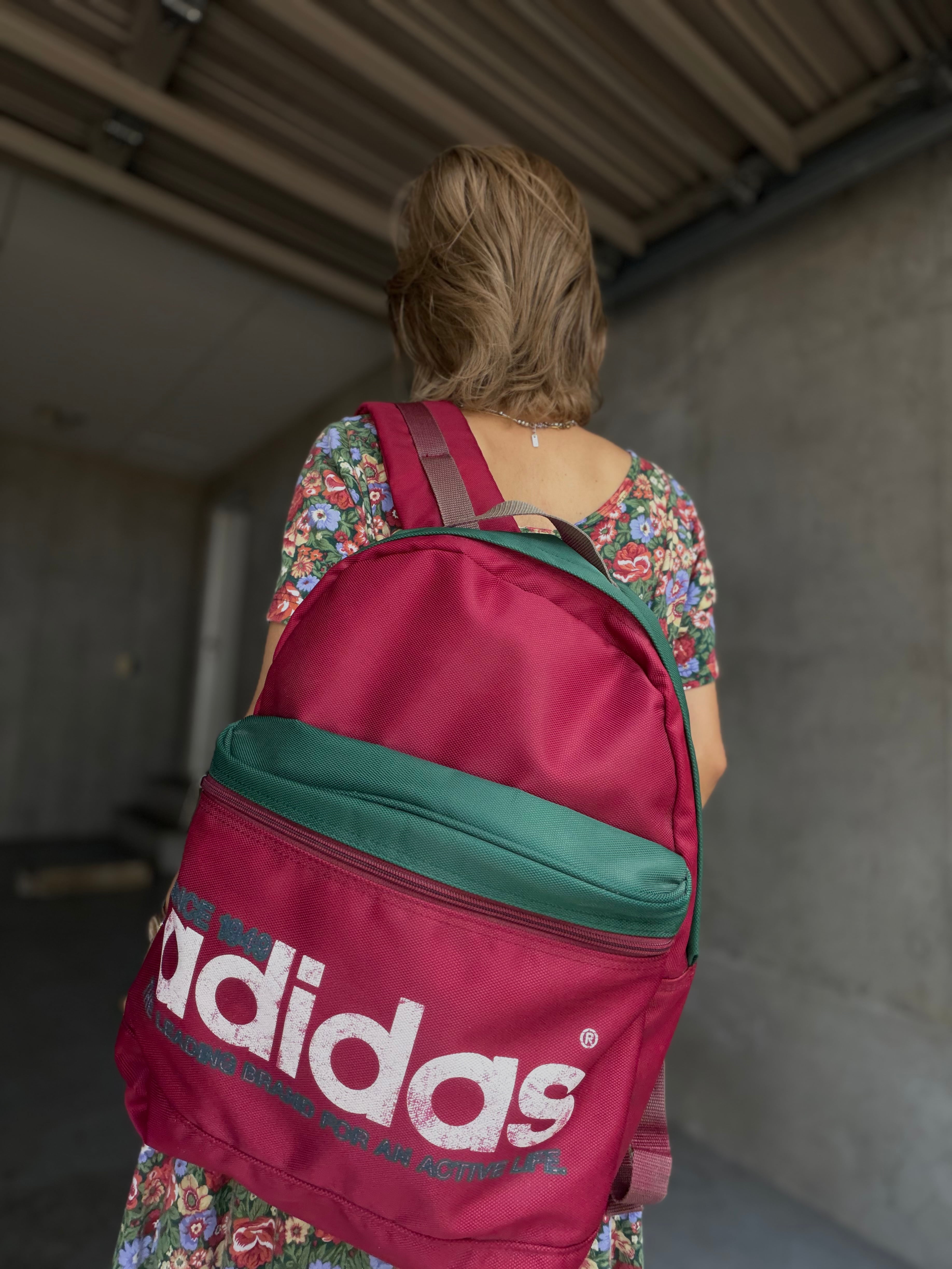 (AC1042)90’s adidas logo backpack