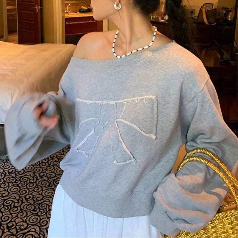 Off shoulder relaxed pullover 00484