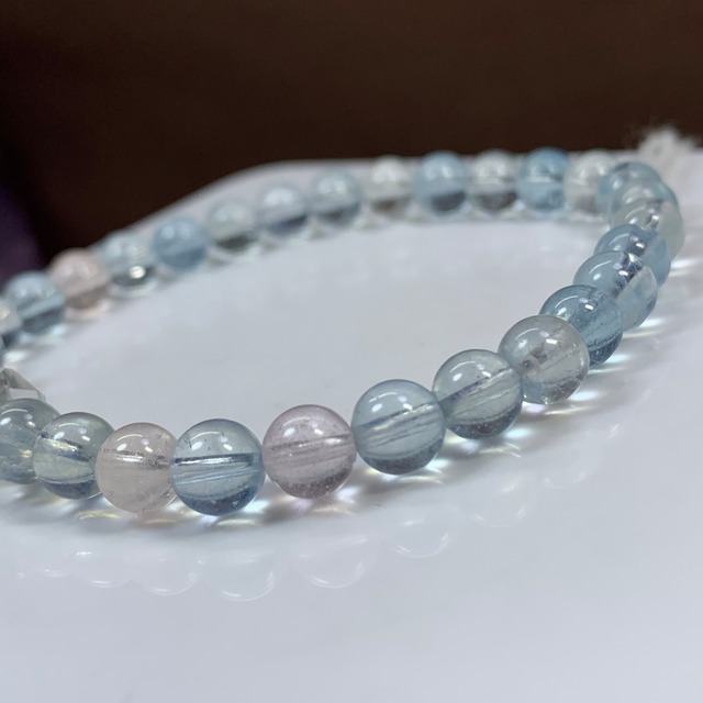 1.~Butterfly~ミックスベリル×フローライト デザインブレスレット