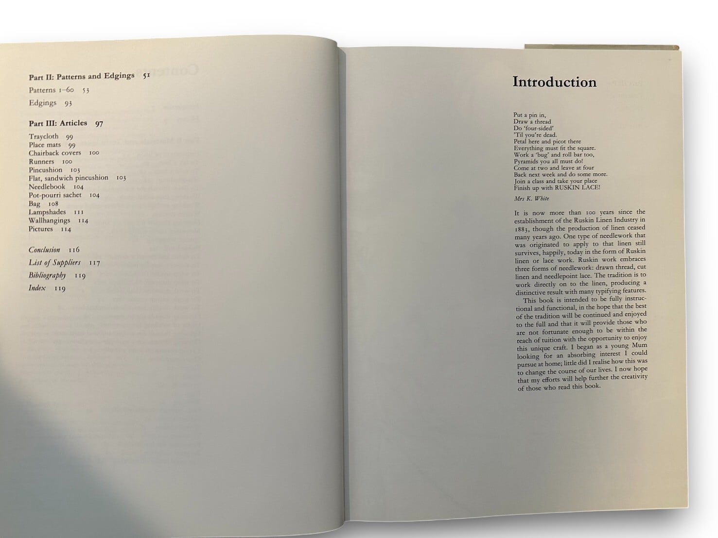 SF037】【FIRST EDITION】Ruskin Lace & Linen Work(1985) /Elizabeth
