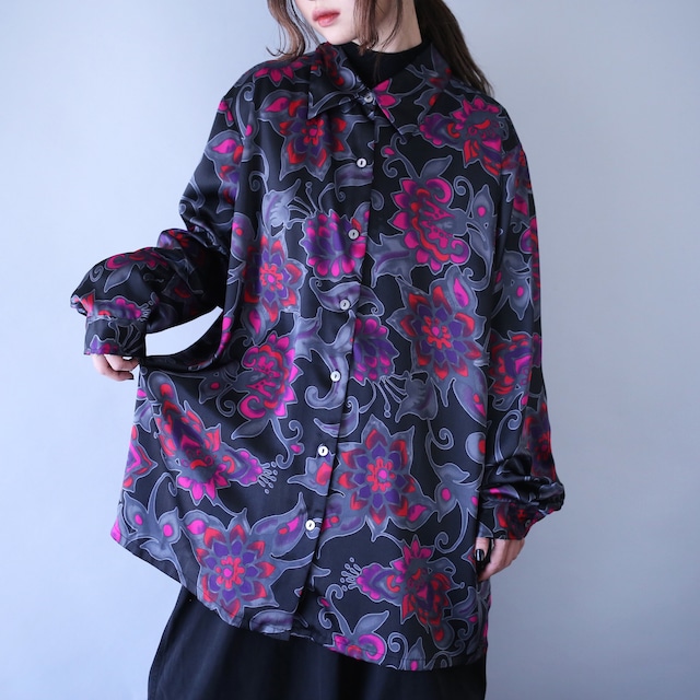 dark flower pattern gloss fabric over silhouette shirt