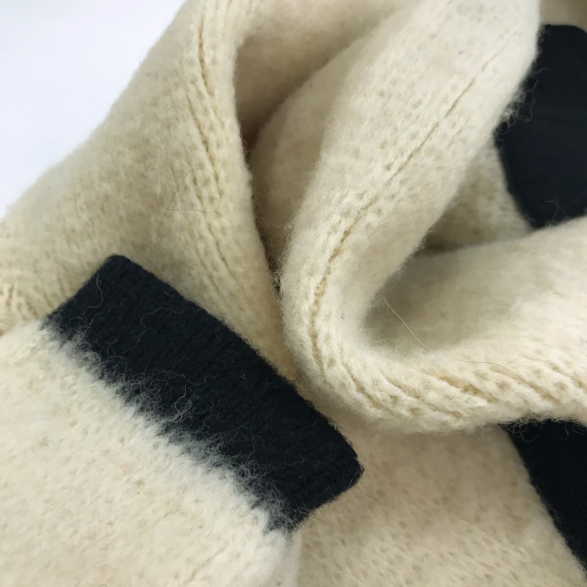 【vintage】60's 70's ヴァージンウール カーディガン vintage】60's 70's ヴァージンウール カーディガン