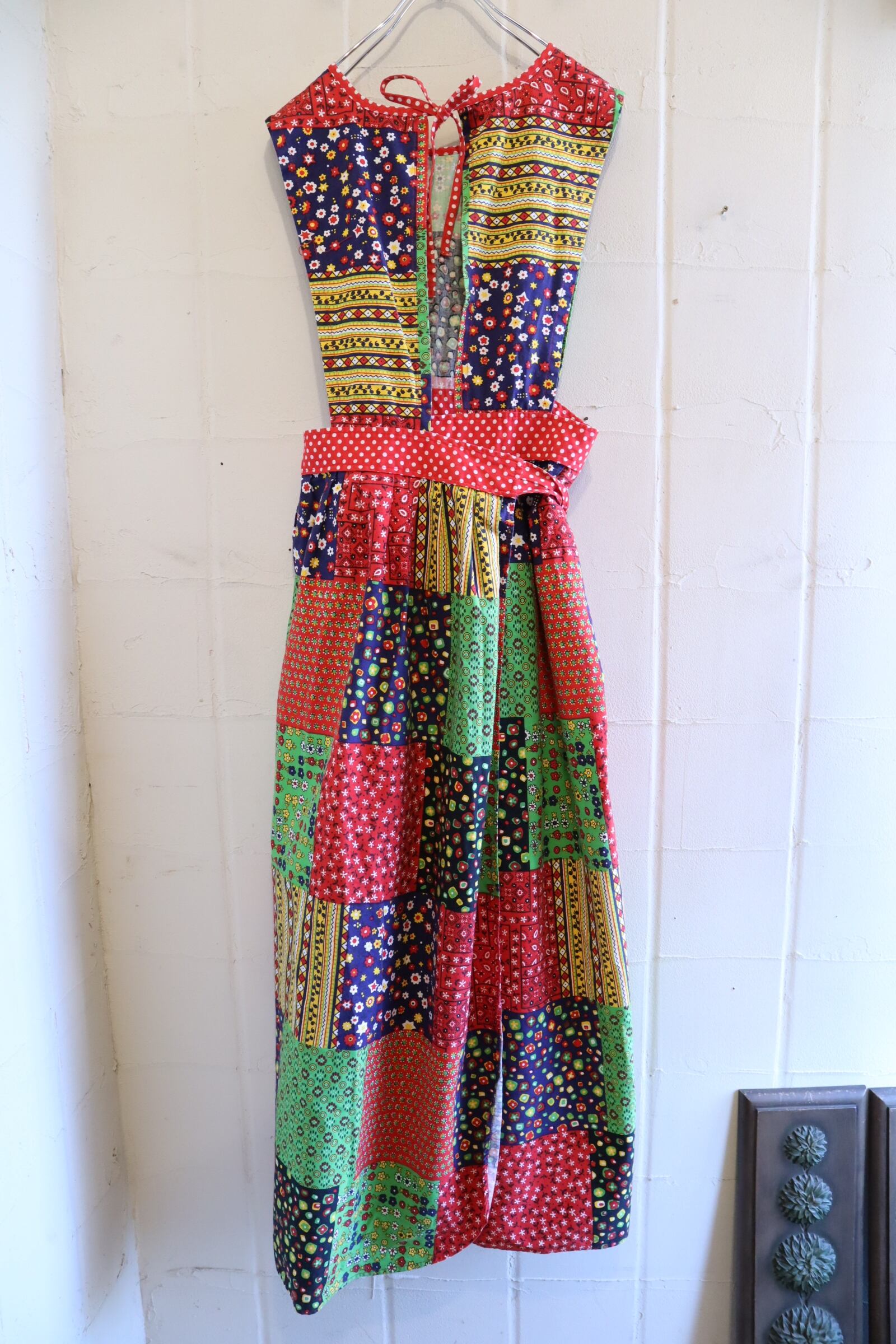 70s red×green patchwork pattern apron dress [l-4705] | Fizzvintage