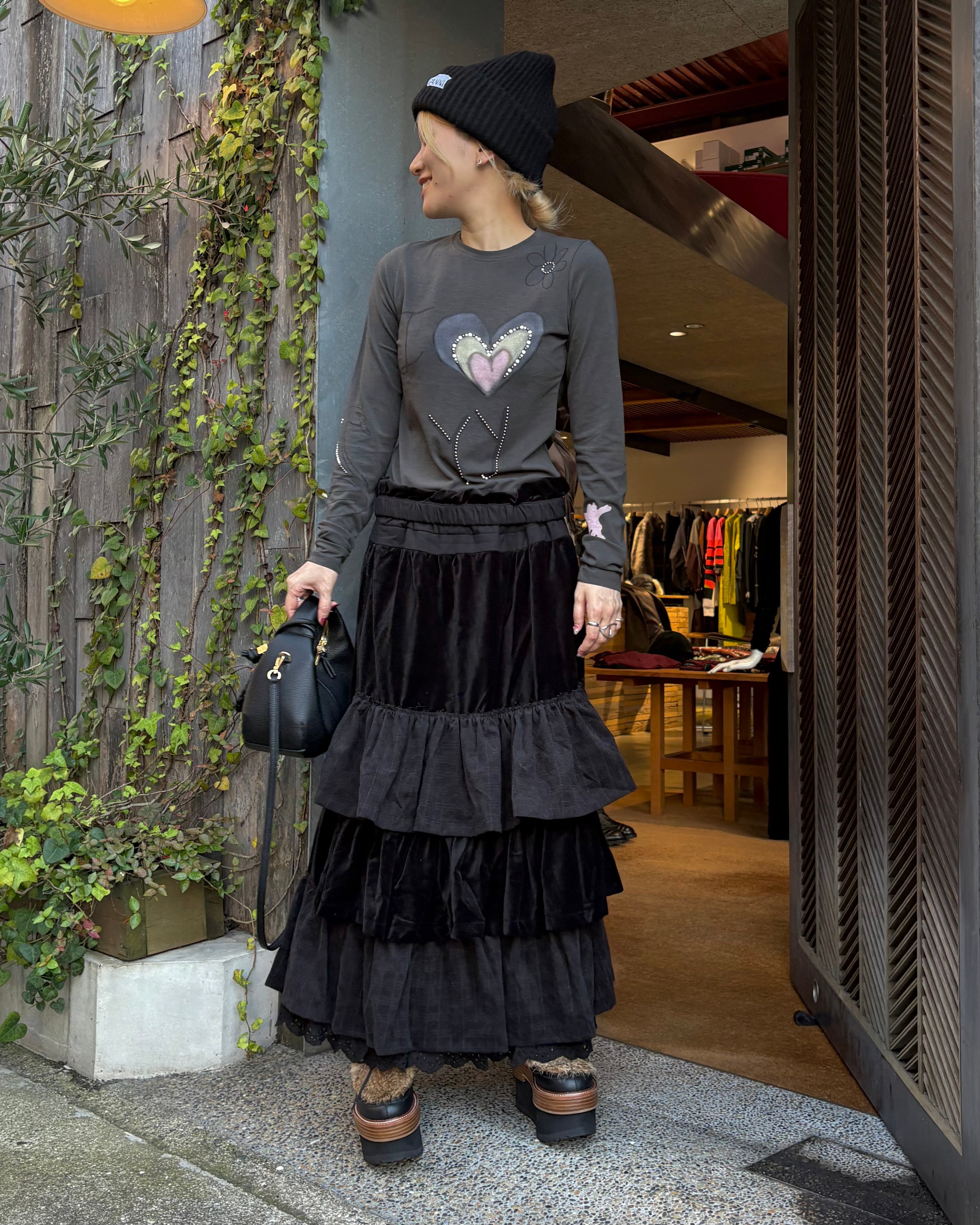 25AW】OPEN YY オープン ワイワイ / VELVET ROLLED WAIST TIERED SKIRT