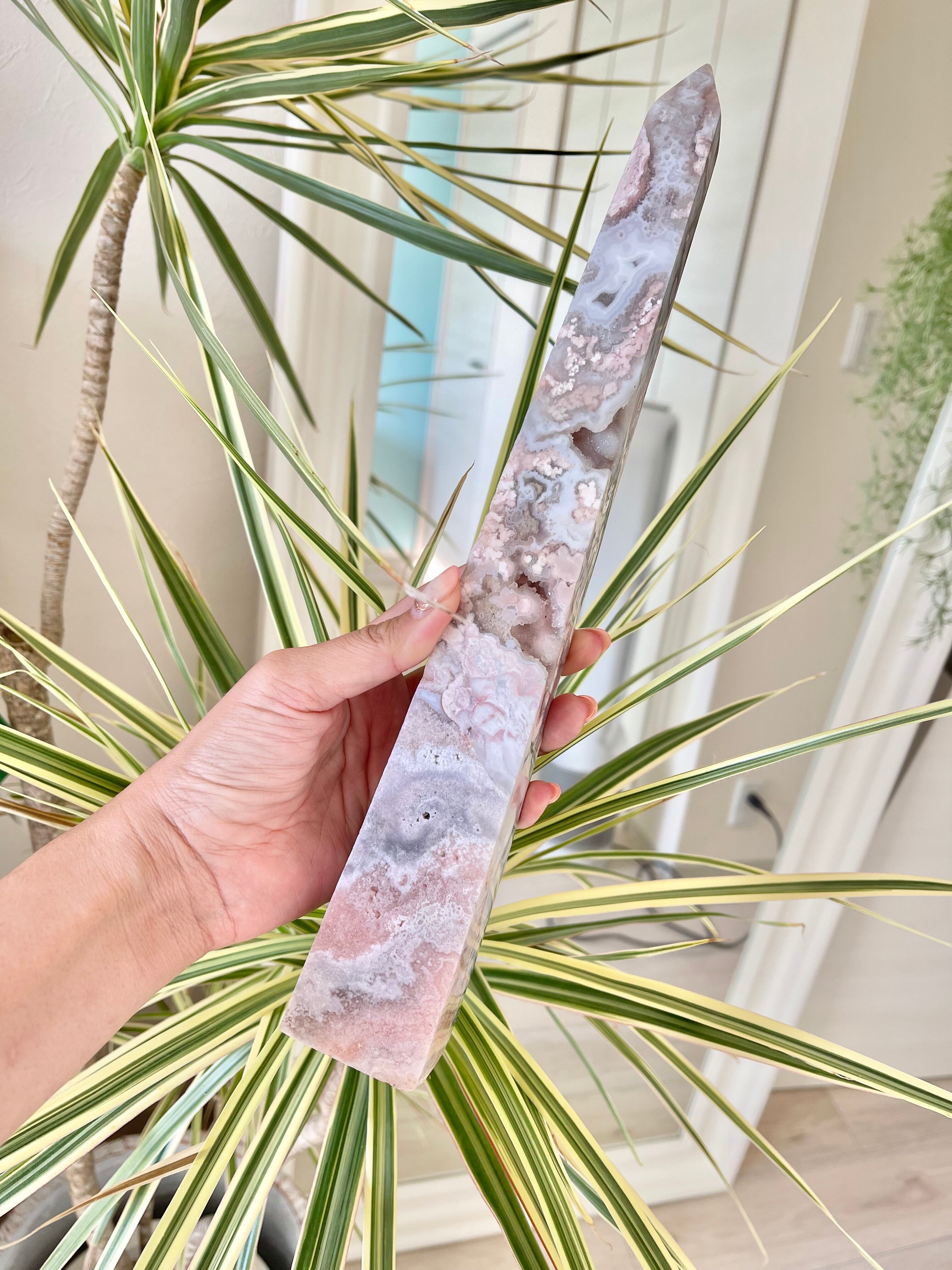 Pink amethyst tower 35cm