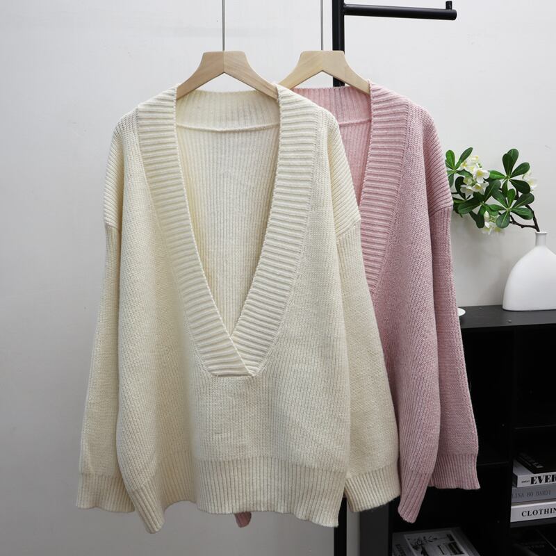 【tops】Vネックロングセーター Q6496