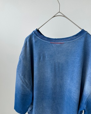 -MOOJI MOOJI- OVERSIZE CROP T-SHIRTS AGED