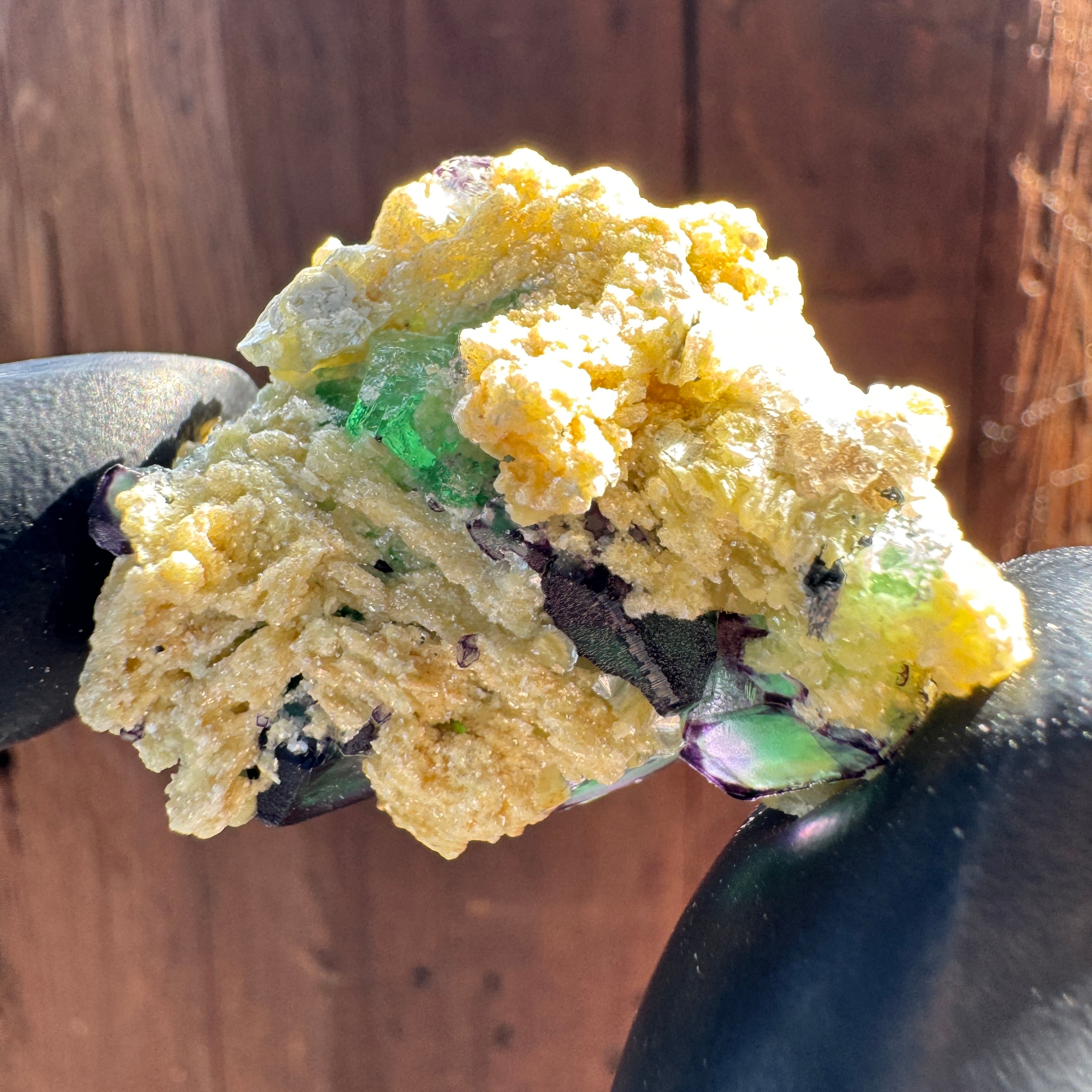 レインボーインクルージョン グリーンフローライト ナミビア エロンゴ