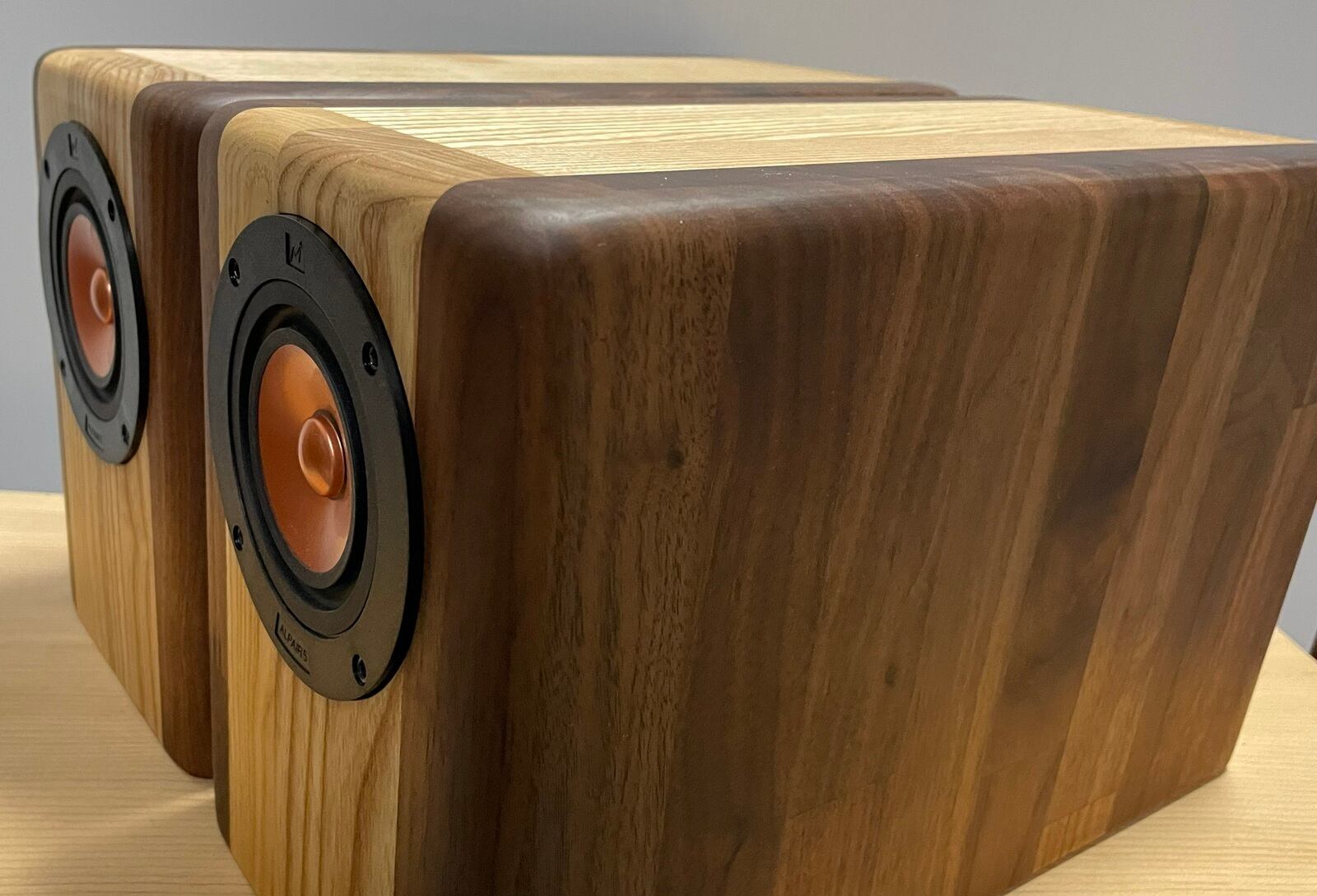 JuveAcoustics ユーヴェ アコースティクス