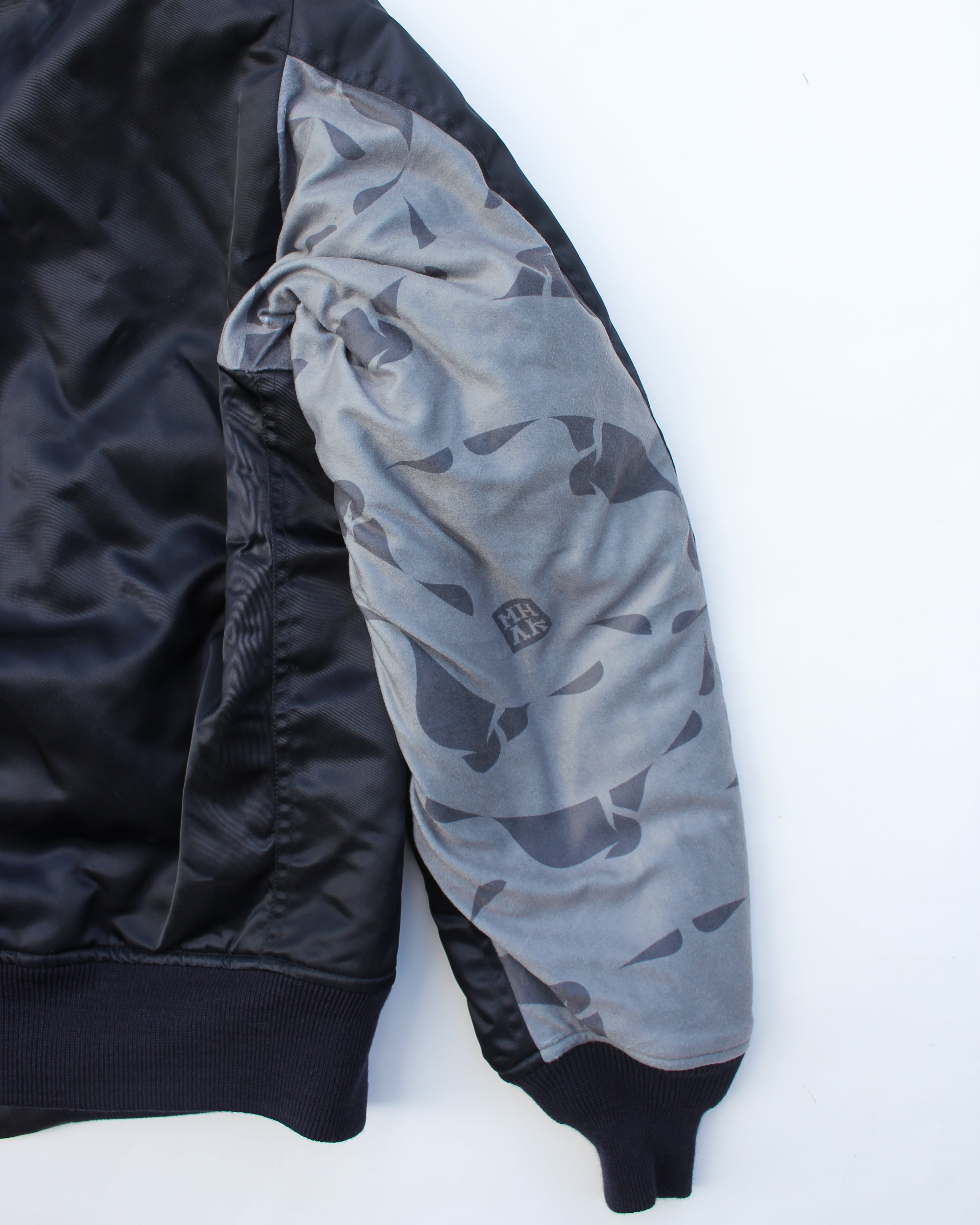 TRANSPORT×MHAK×EACHTIME. MA-1 NAVY | EACHTIME. / EZ DO MARKET