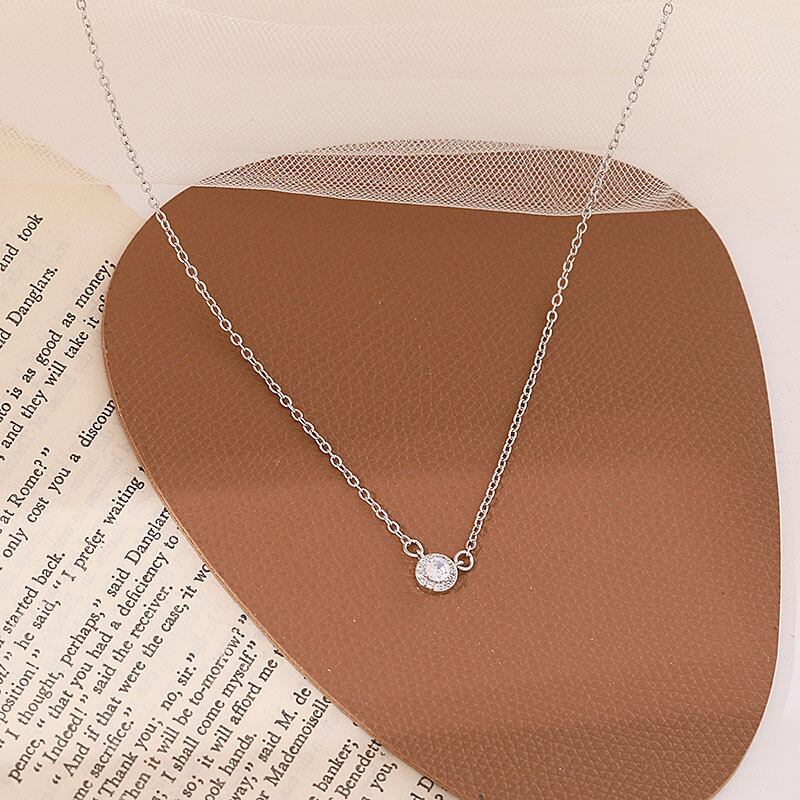 リアルゴールド電気メッキ 韓国のマイクロちりばめられた個性的な気質トレンディなインシンプルなスタイルのダイヤモンド鎖骨チェーン女性 龙雅饰品实力工厂 ビーズと天然石のちこ工房