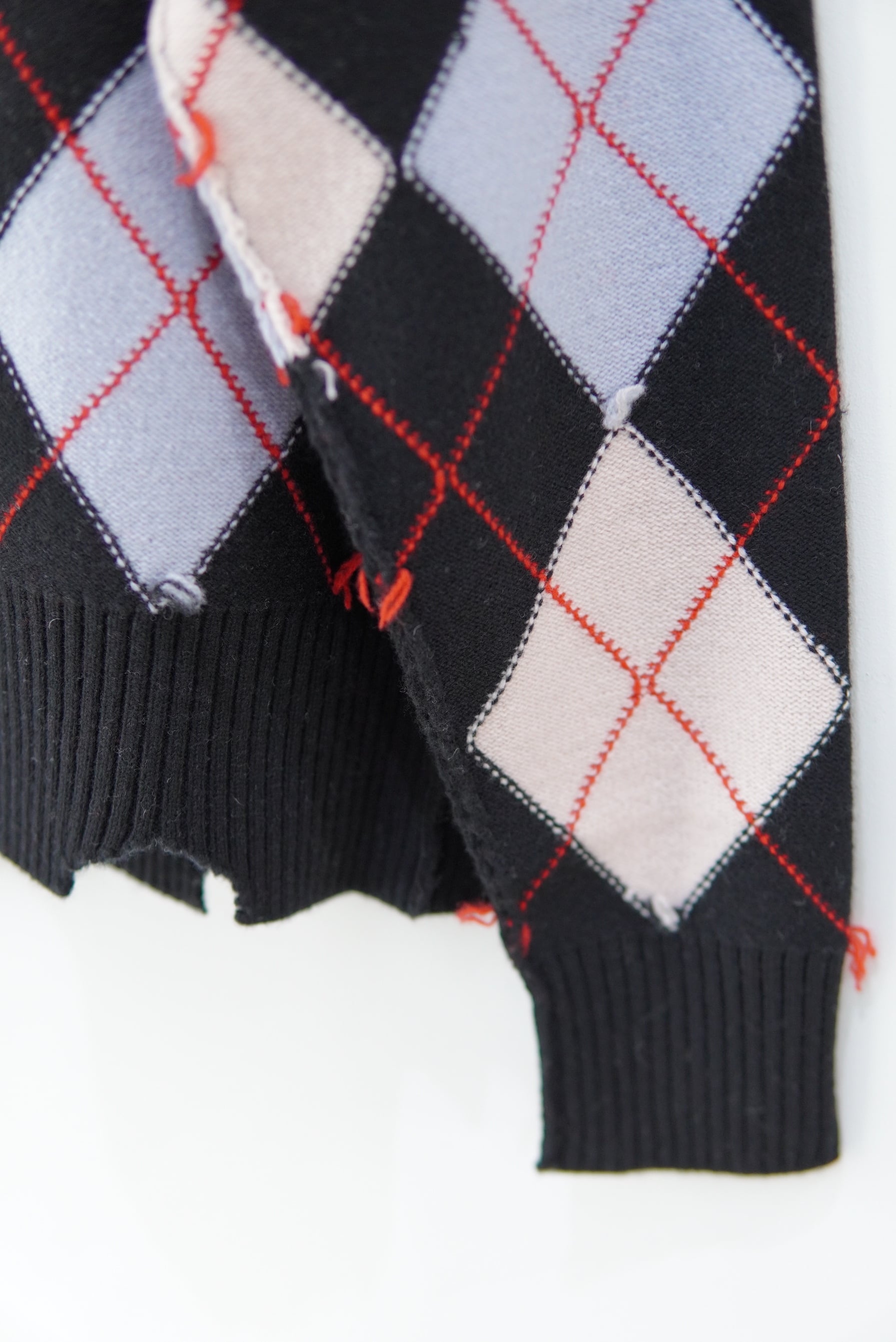MASU / DIAMOND SCRAPED SWEATER | POETRY