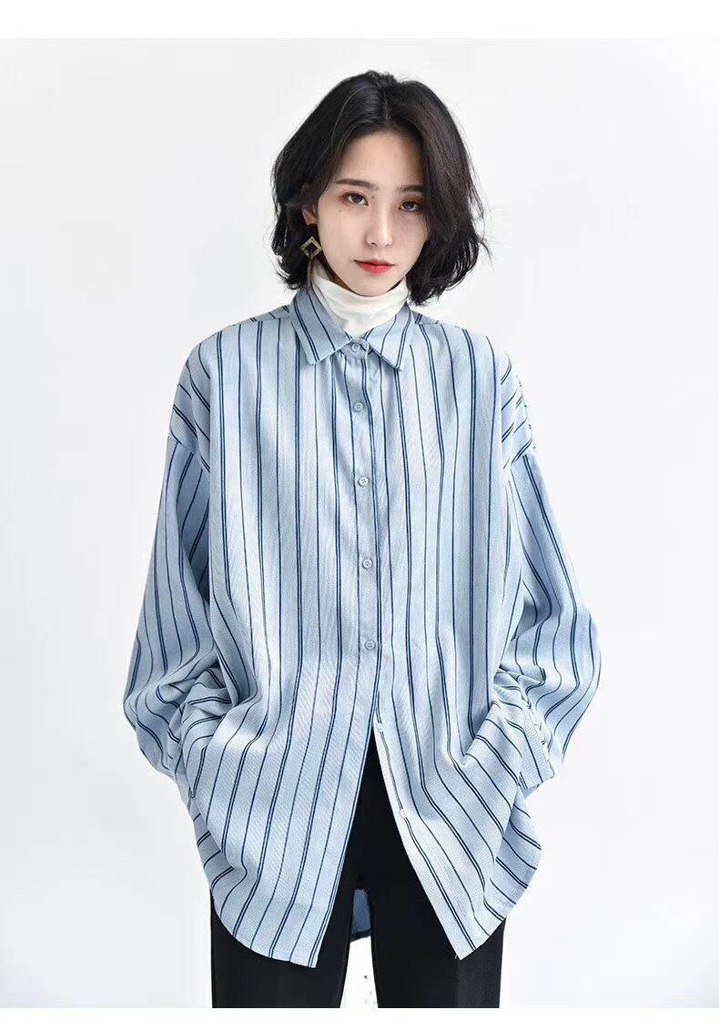 レギュラーカラーストライプシャツ