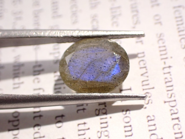 ラブラドライト 　2.45ct　[B11-196]