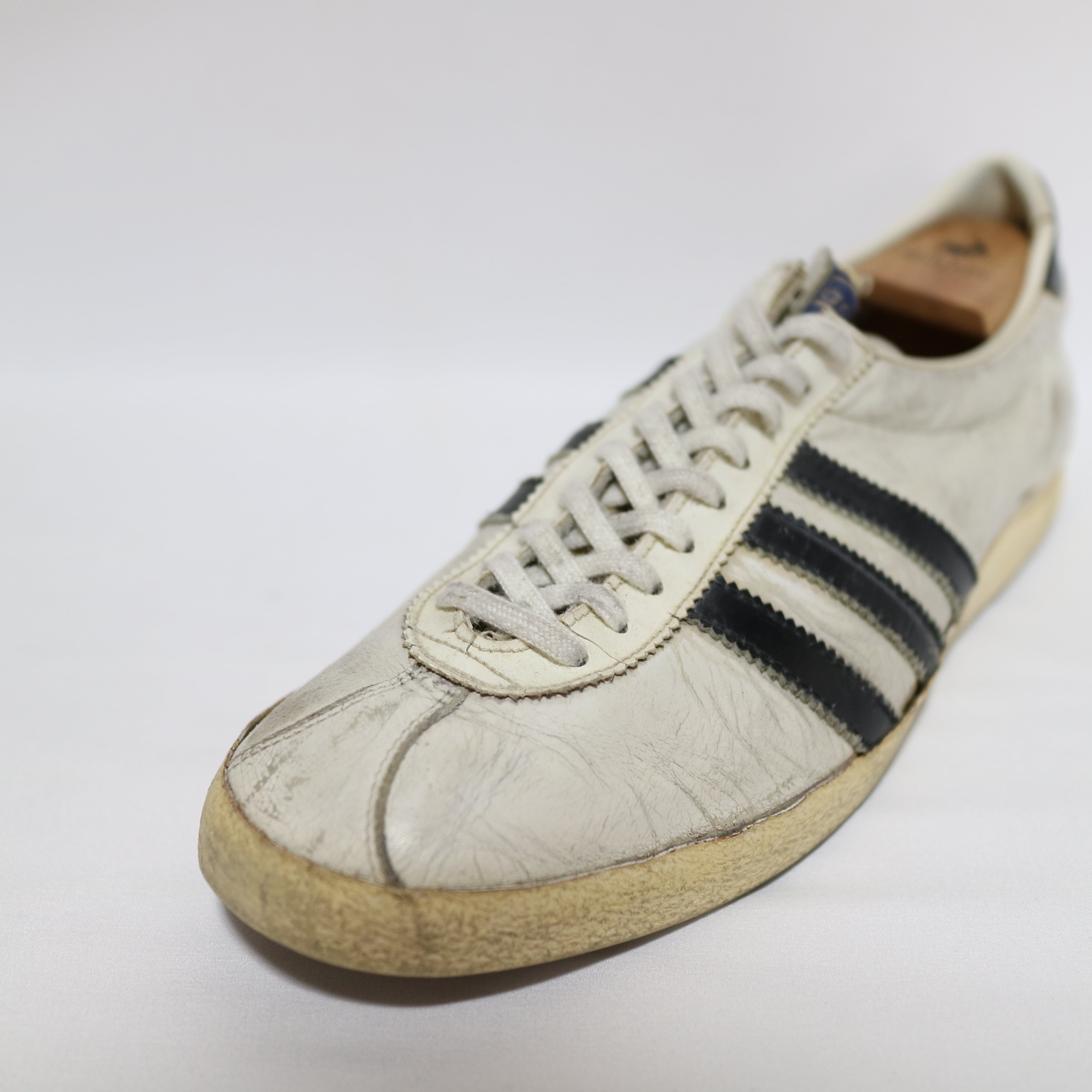 adidas / 70's Vintage Leather Sneaker 