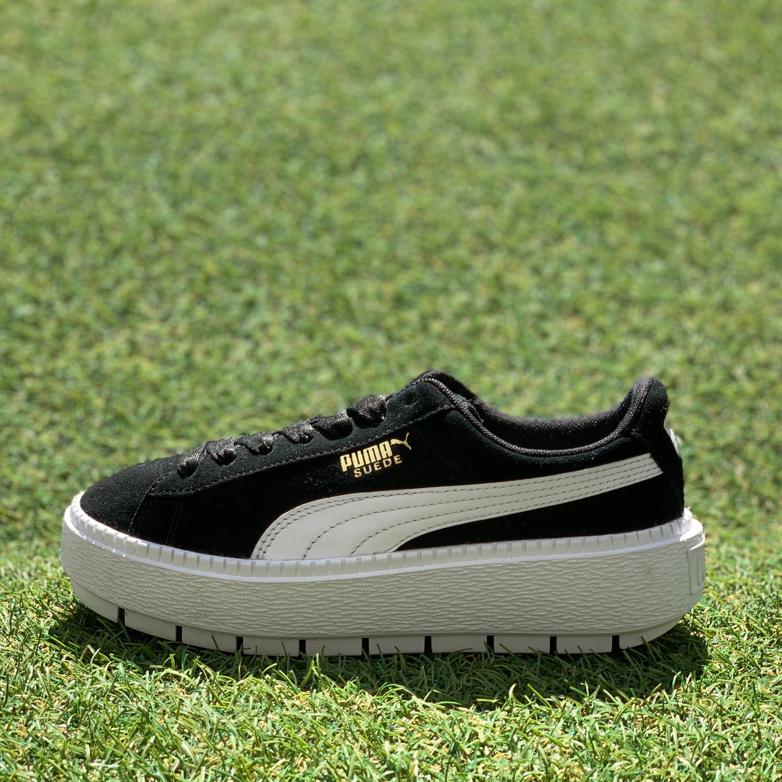 PUMA SUEDE PLATFORM TRACE プーマ スエードプラットフォーム トレース E703