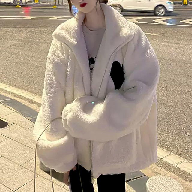 大きいサイズ レディース韓国ファッション ジャケット 長袖 ボア ハート ショート丈 カジュアル ゆったり Ch2710 可愛い 大きいサイズ韓国レディースファッション Chulachula チュラ チュラ 大きいサイズ レディース韓国ファッション ジャケット 長袖 ボア ハート ショート丈 カジュアル ゆったり Ch2710 可愛い 大きいサイズ韓国レディースファッション Chulachula チュラ チュラ