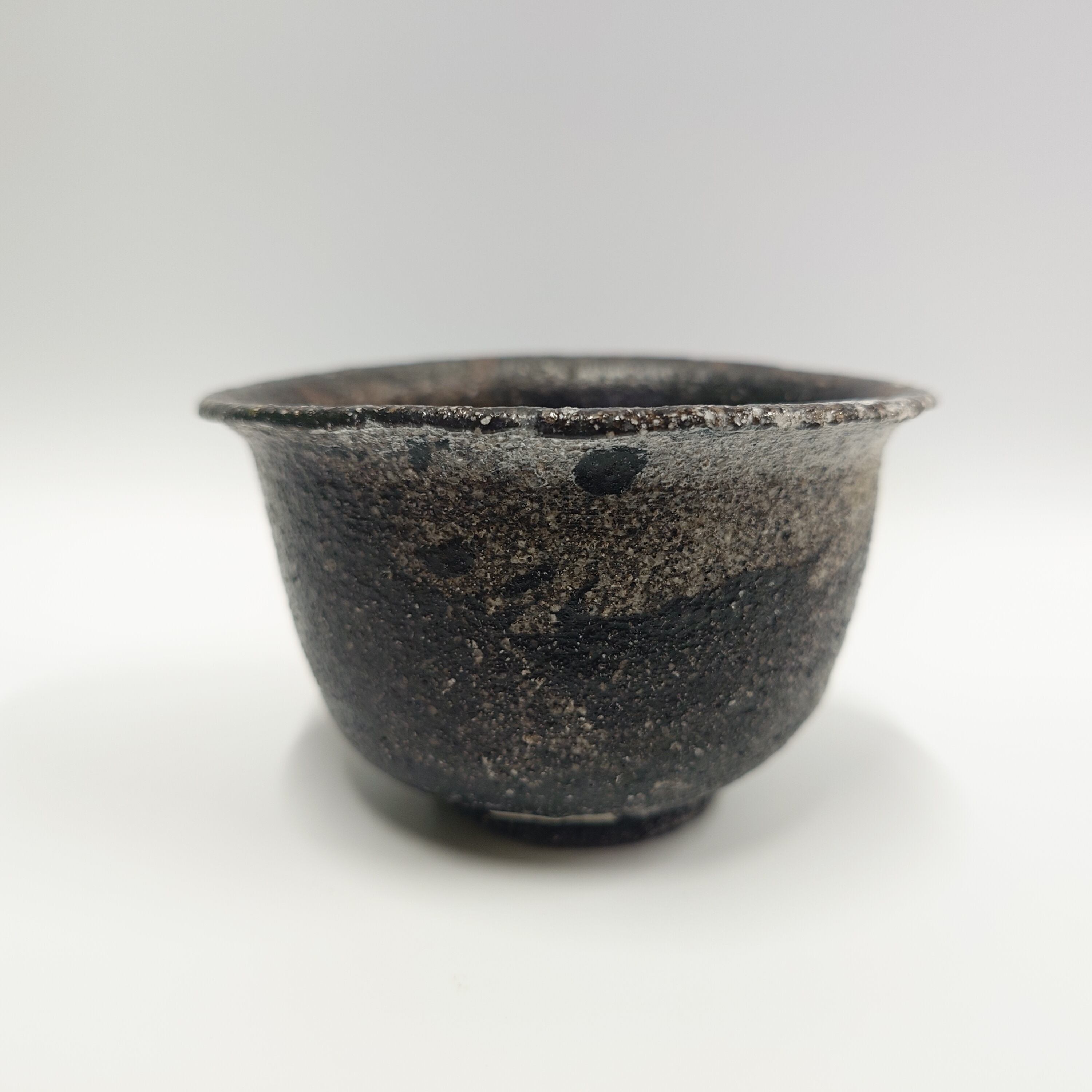 丸田宗彦 粉引唐津ぐい呑 | ギャラリー 土の器