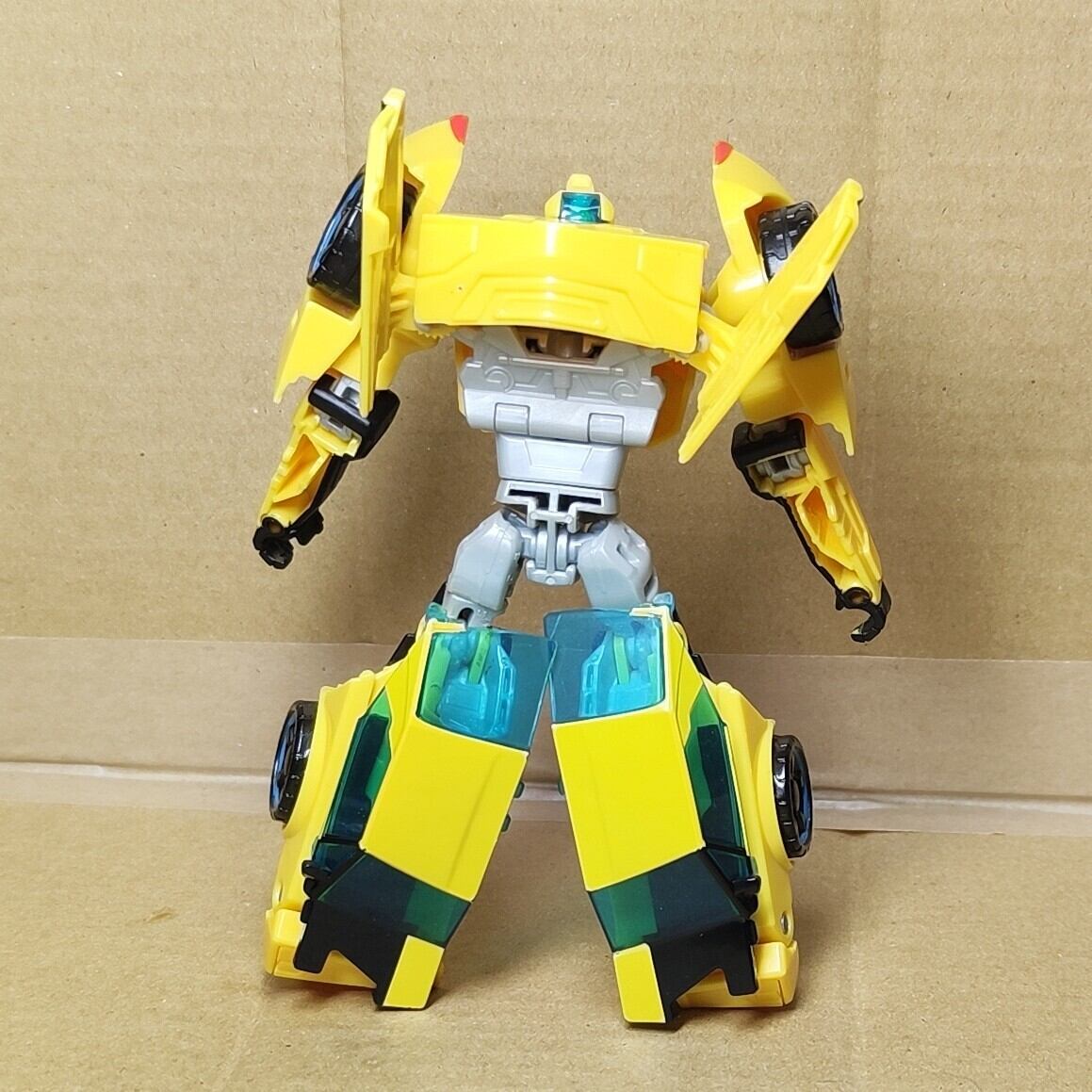 欠品あり】トランスフォーマーアドベンチャー バンブルビー