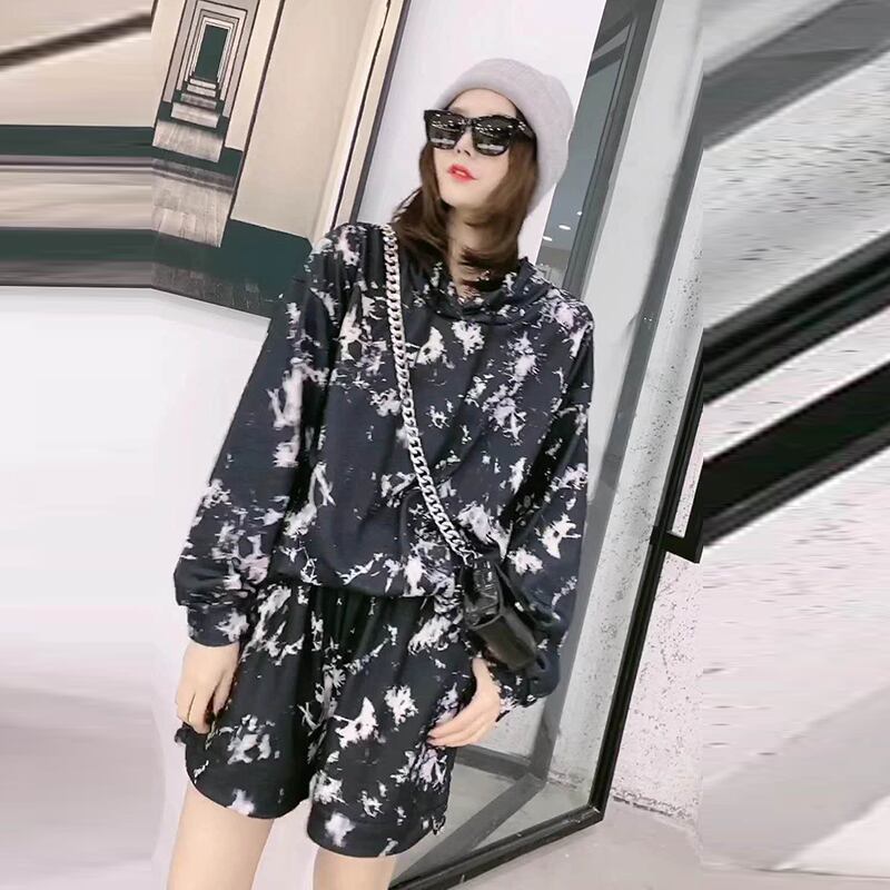 ファットmmファッション気質フード付きセーターツーピースセット秋プラスサイズレディースバージョンは薄手ワイドレッグショーツスーツトレンド ミックスインファッション52357020200