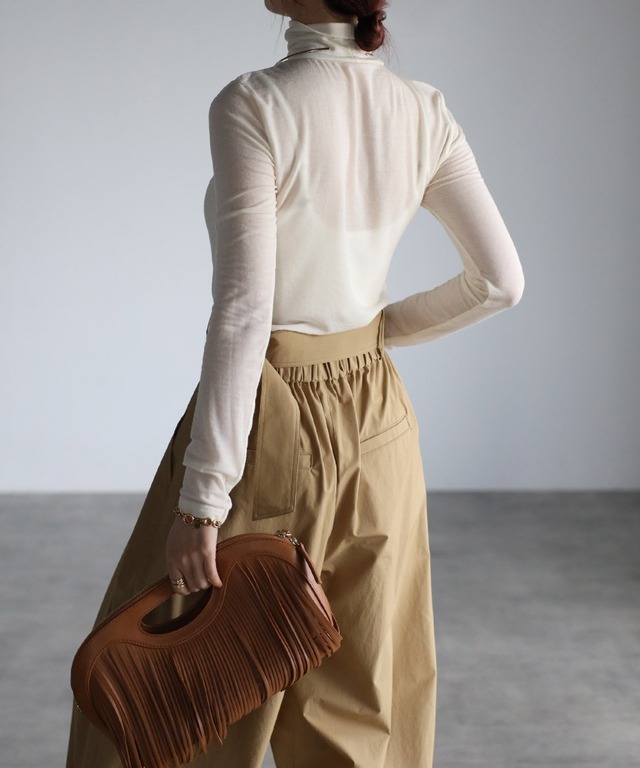 シアーハイネックニットプルオーバー