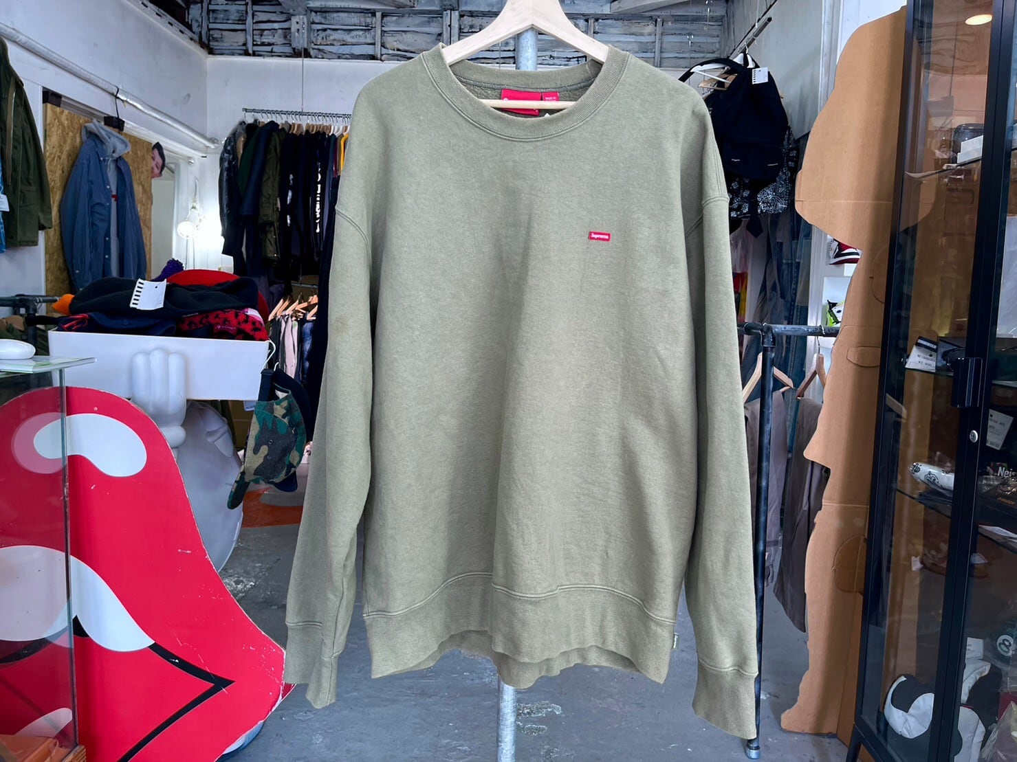 supreme small box hooded light olive