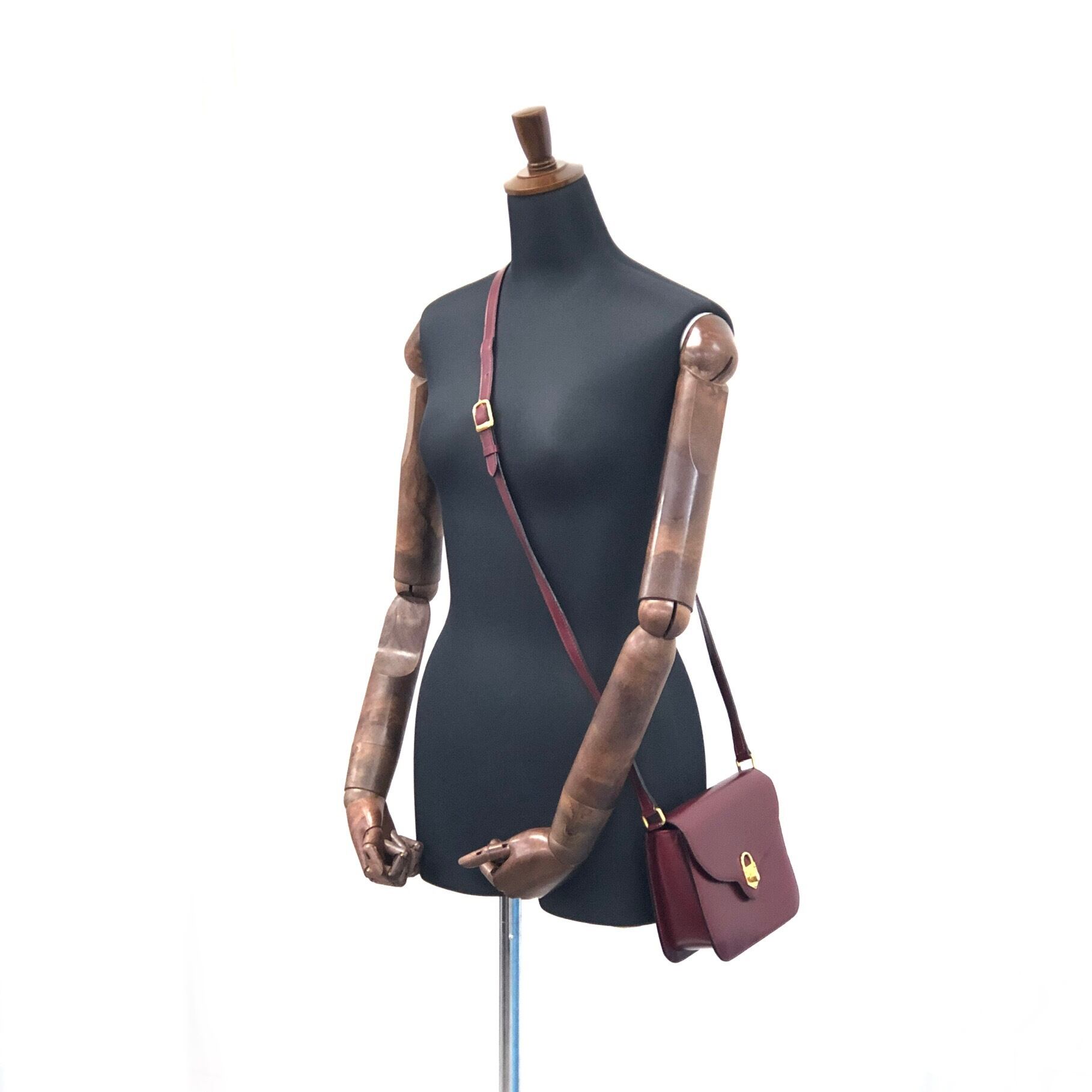 CELINE セリーヌ カデナ ターンロック レザー クロスボディ ショルダー