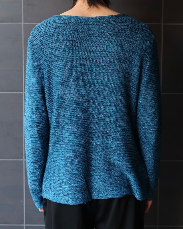 Round neck glitter knit