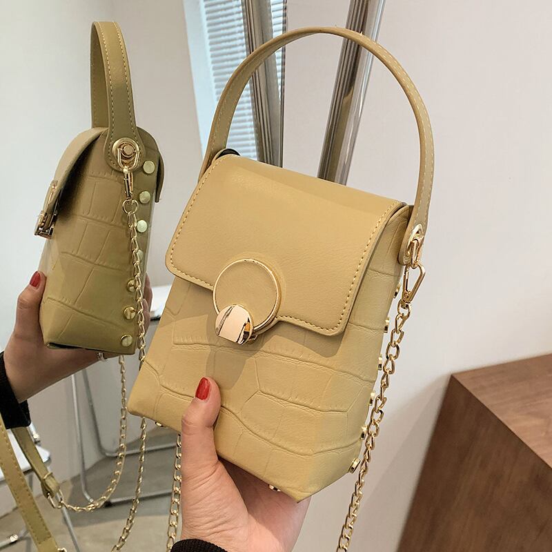 スタイルミニレッドチェーン メッセンジャーバッグ ミニバッグ Tiancai_Wing_Bag70621526990