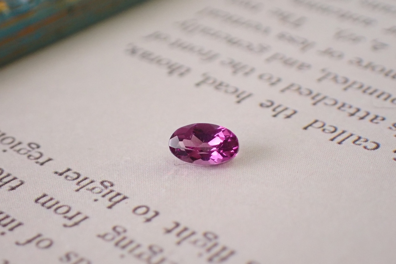 ロードライトガーネット　0.36ct　[C7‐757]