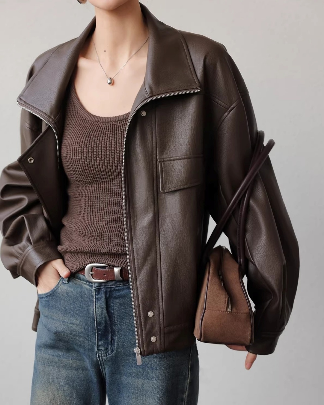 Zip-up volume sleeve faux leather Jacket L0092