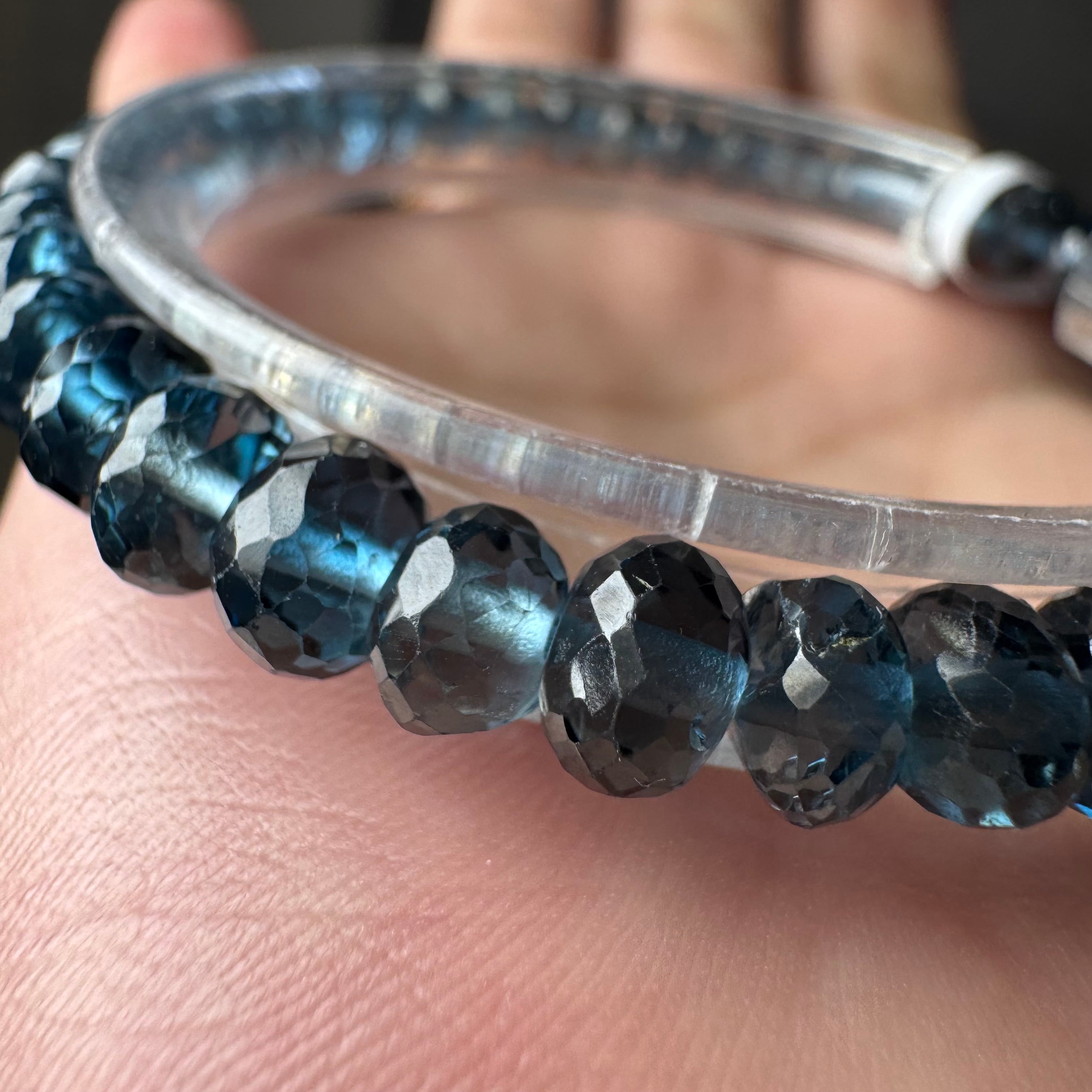 no.2 ロンドンブルートパーズ 約5.7-6.3mm