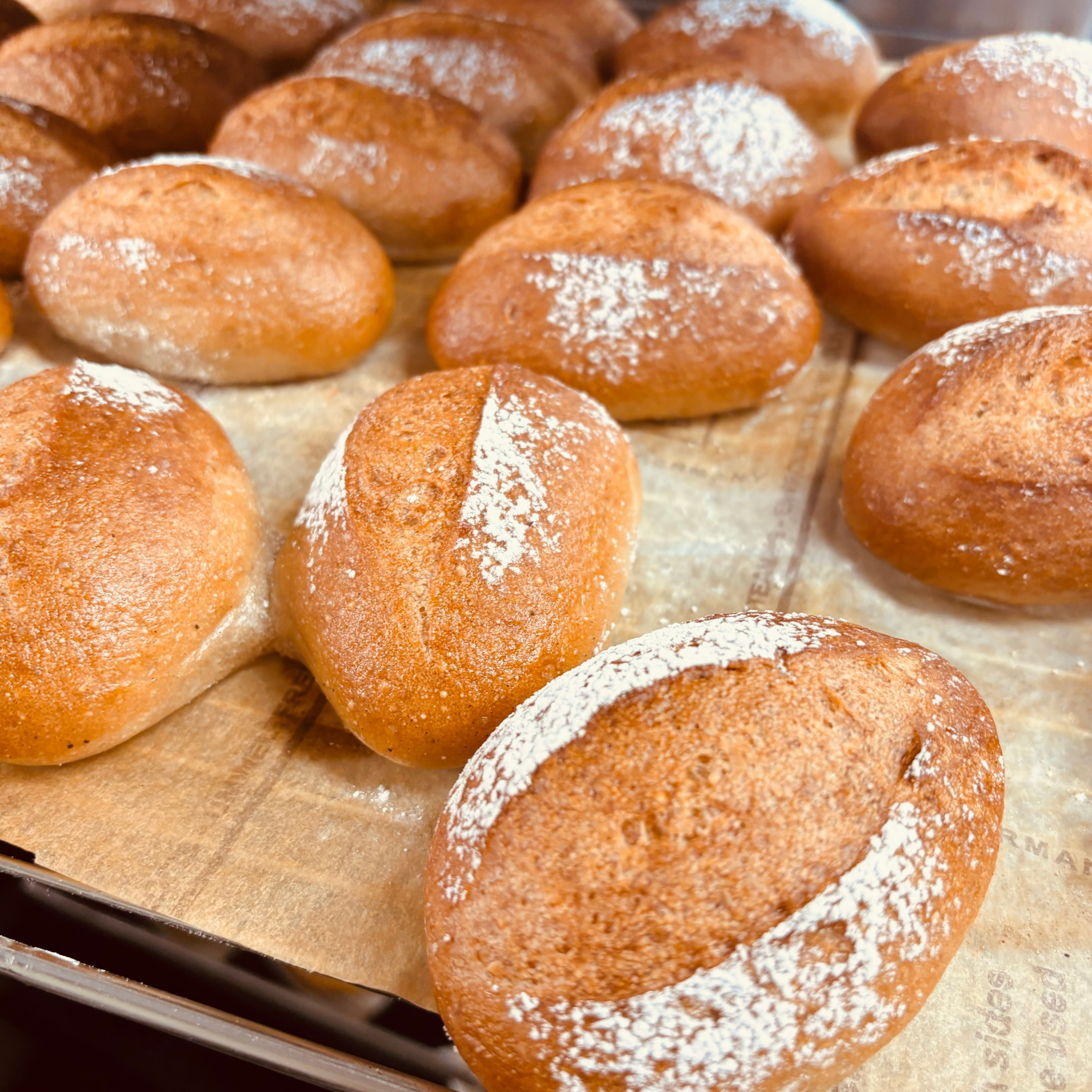 発芽玄米のミニバゲット4個セット 準備が出来次第お届けします