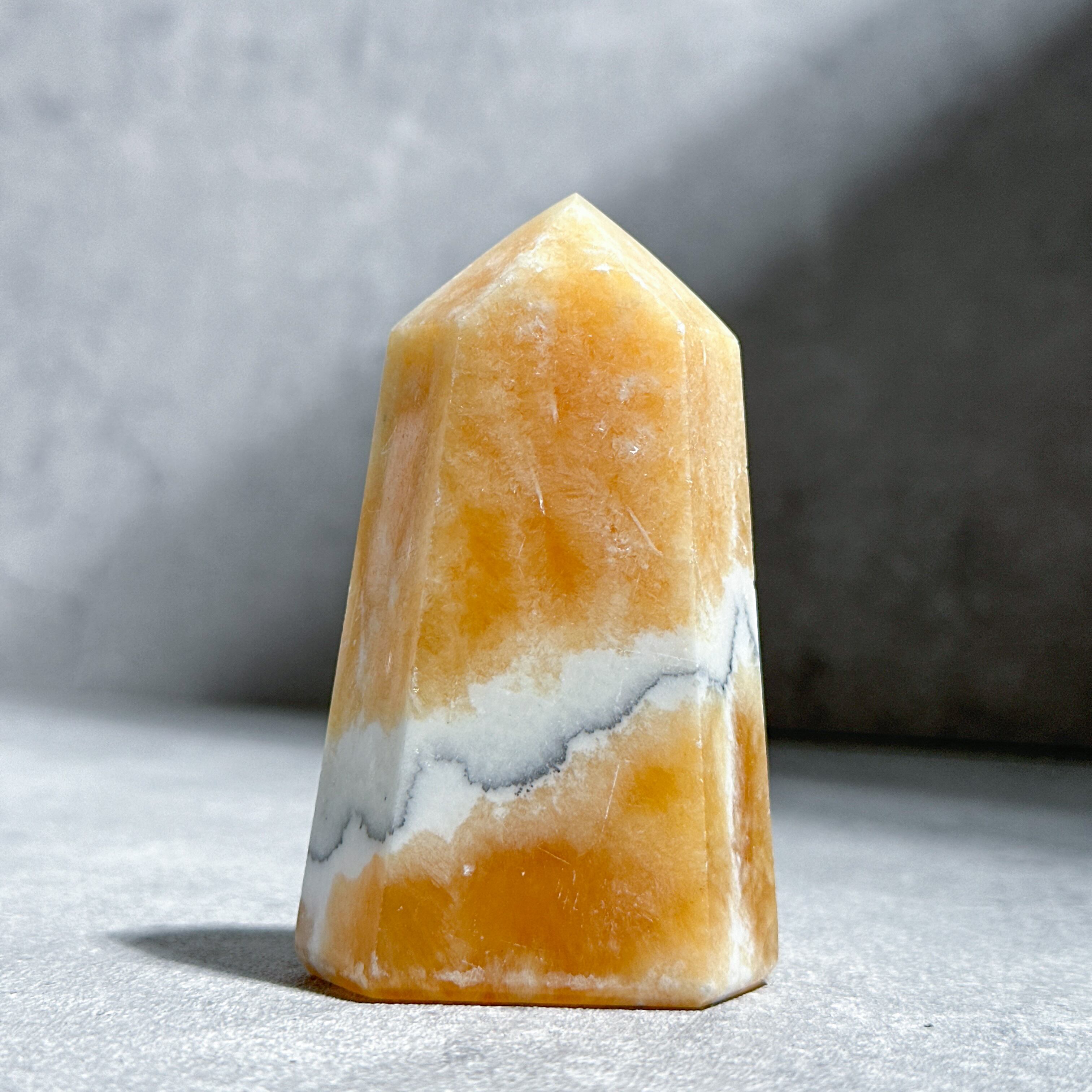 オレンジカルサイト オレンジカルサイト タワー型52◇ Orange Calcite ◇天然石・鉱物