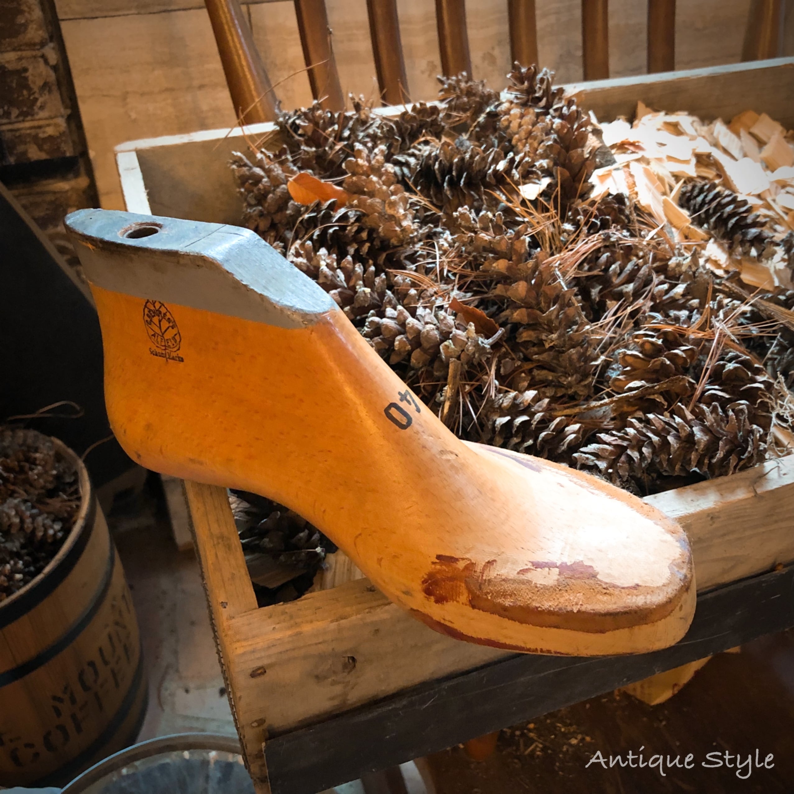 ドイツヴィンテージ アルフェルト 木製 靴型 (片足) 木型 サイズ40