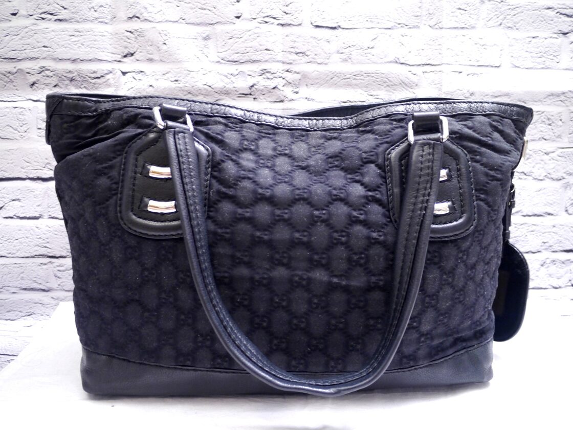 18万◇GUCCI グッチ GG ユニセックス A4対応ビジネス可 ネオプレーンx 