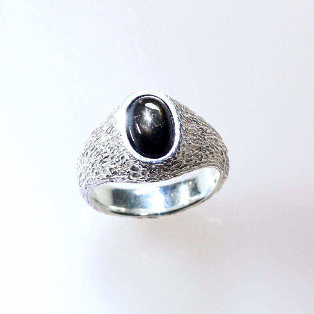 K18YG ブラックスターサファイアリング 2.60ct | Atelier Ozaki