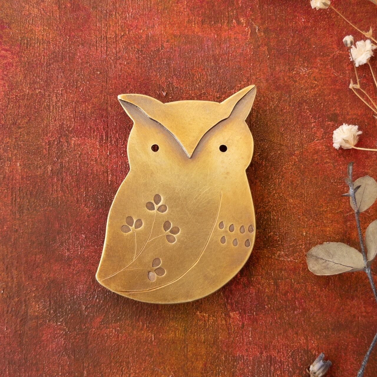 ふくろうの真鍮ブローチ | mag.jewelry