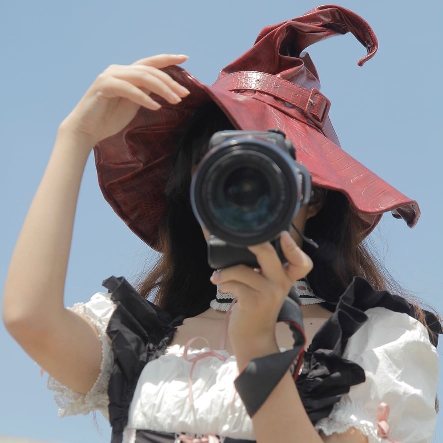 ドラゴンと魔女〜個性派魔女ハット〜M23130 | 奇妙な洋装雑貨店 Magica