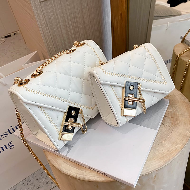 小さなバッグハンドバッグ2020新しいトレンディなファッションネット赤テクスチャワンショルダーメッセンジャーバッグファッションロンバスチェーン小さな正方形のバッグ Tiancai_Wing_Bag5974494